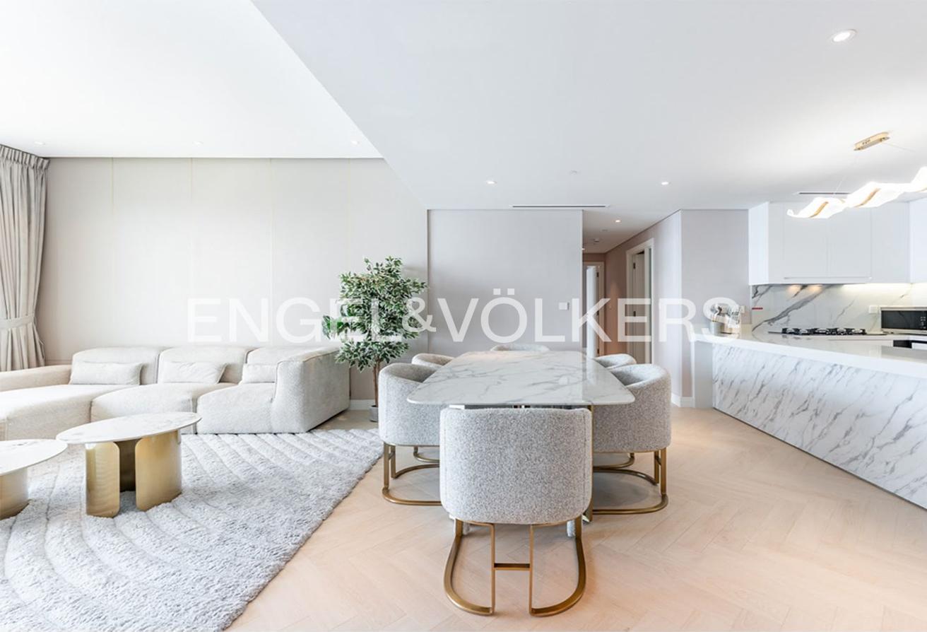 Upgraded | Furnished | Palm and Ain Views photo 4