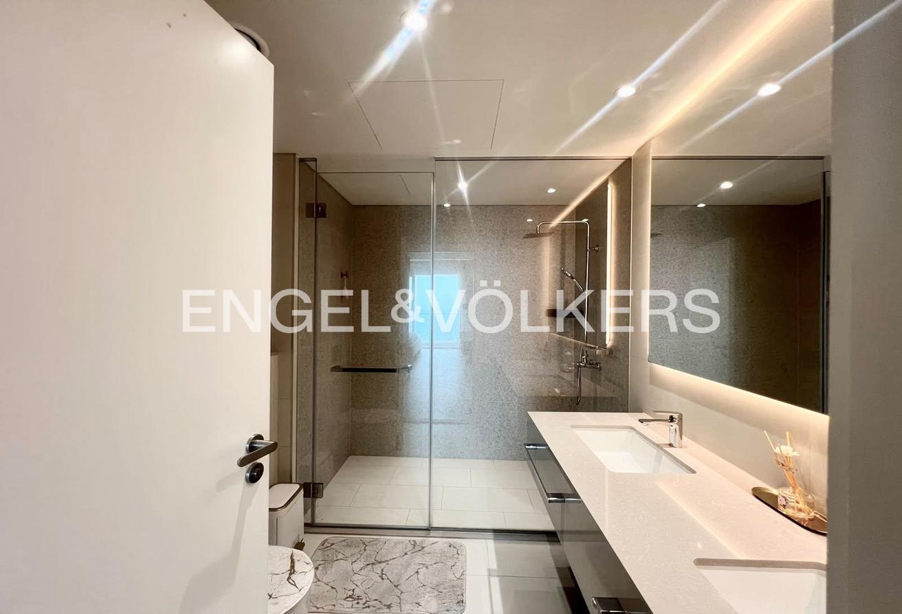 Upgraded | Furnished | Palm and Ain Views photo 17