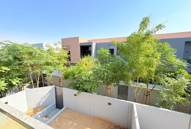 60911206 - Property Main Image