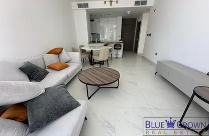 شقة - 2 غرف نوم - 4 حمامات للايجار في مساكن 12 - المنطقة وان - مدينة الشيخ محمد بن راشد - دبي