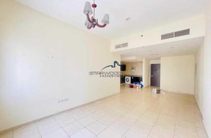 Apartment - 1 Bedroom - 2 Bathrooms for sale in Silicon Gates 3 - Silicon Gates - Dubai Silicon Oasis - Dubai