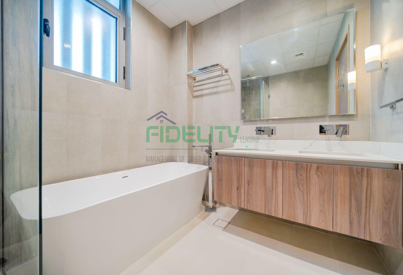 Brand New 6 Bedrooms |Private Pool |Elevator acces photo 15