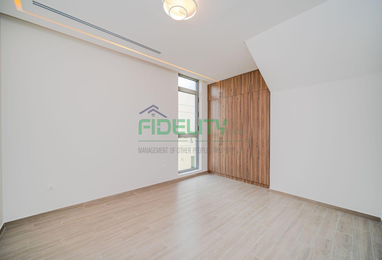 Brand New 6 Bedrooms |Private Pool |Elevator acces photo 18