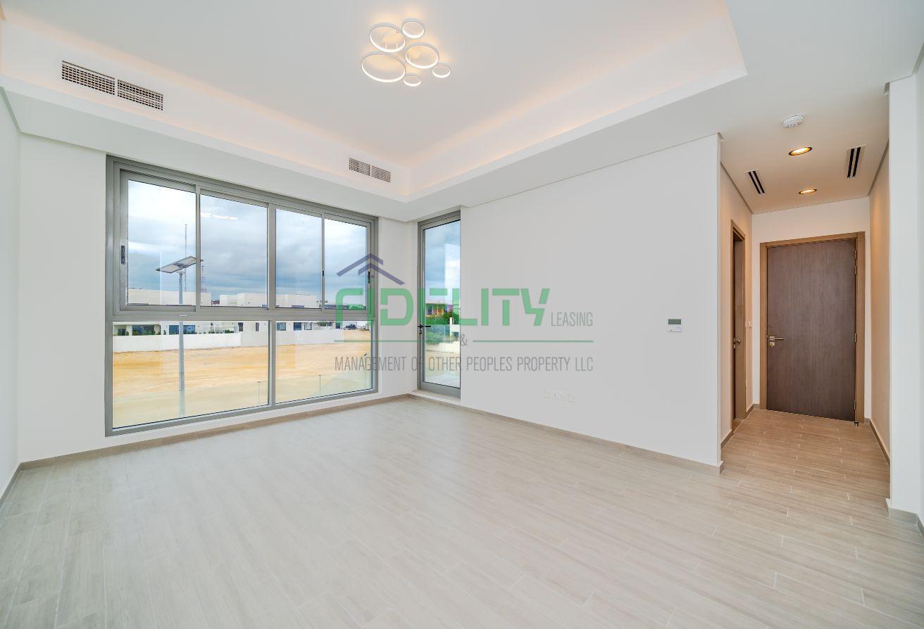 Brand New 6 Bedrooms |Private Pool |Elevator acces photo 14