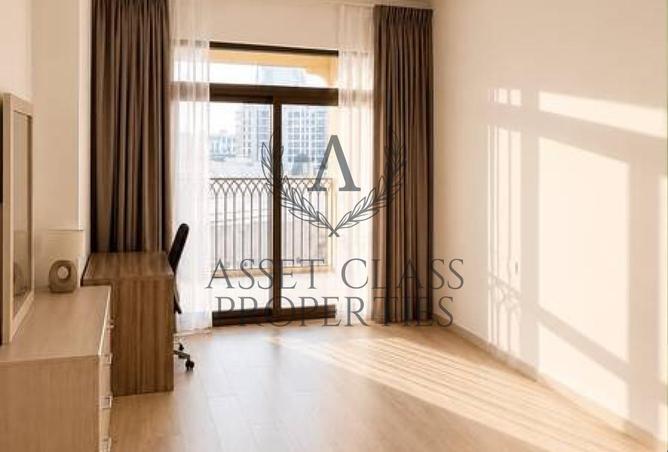 Burj Views | Fully Furnished | Ready to Move photo 3