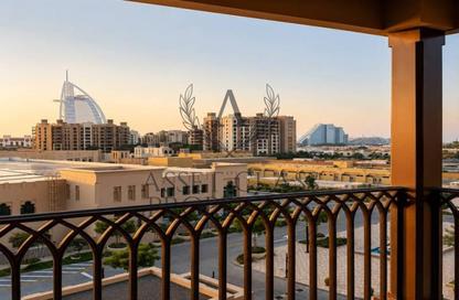 Apartment - 2 Bedrooms - 2 Bathrooms for rent in Asayel - Madinat Jumeirah Living - Umm Suqeim 3 - Umm Suqeim - Dubai