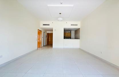 Apartment - 1 Bedroom - 2 Bathrooms for rent in Al Hikma Residence - Dubai Silicon Oasis - Dubai