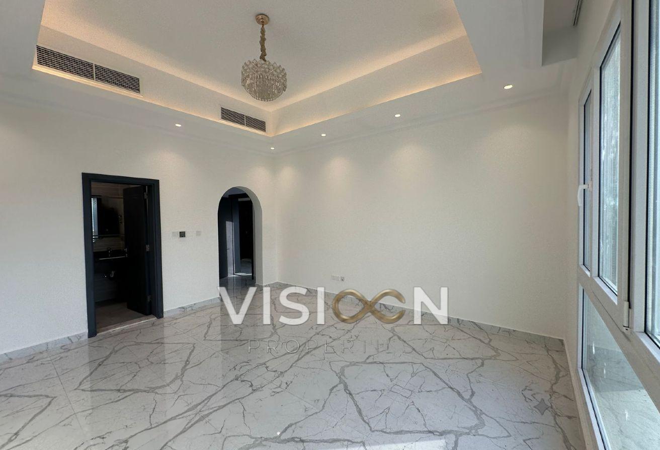 WELL MAINTAINED | | ELEVATOR | Prime Location photo 7