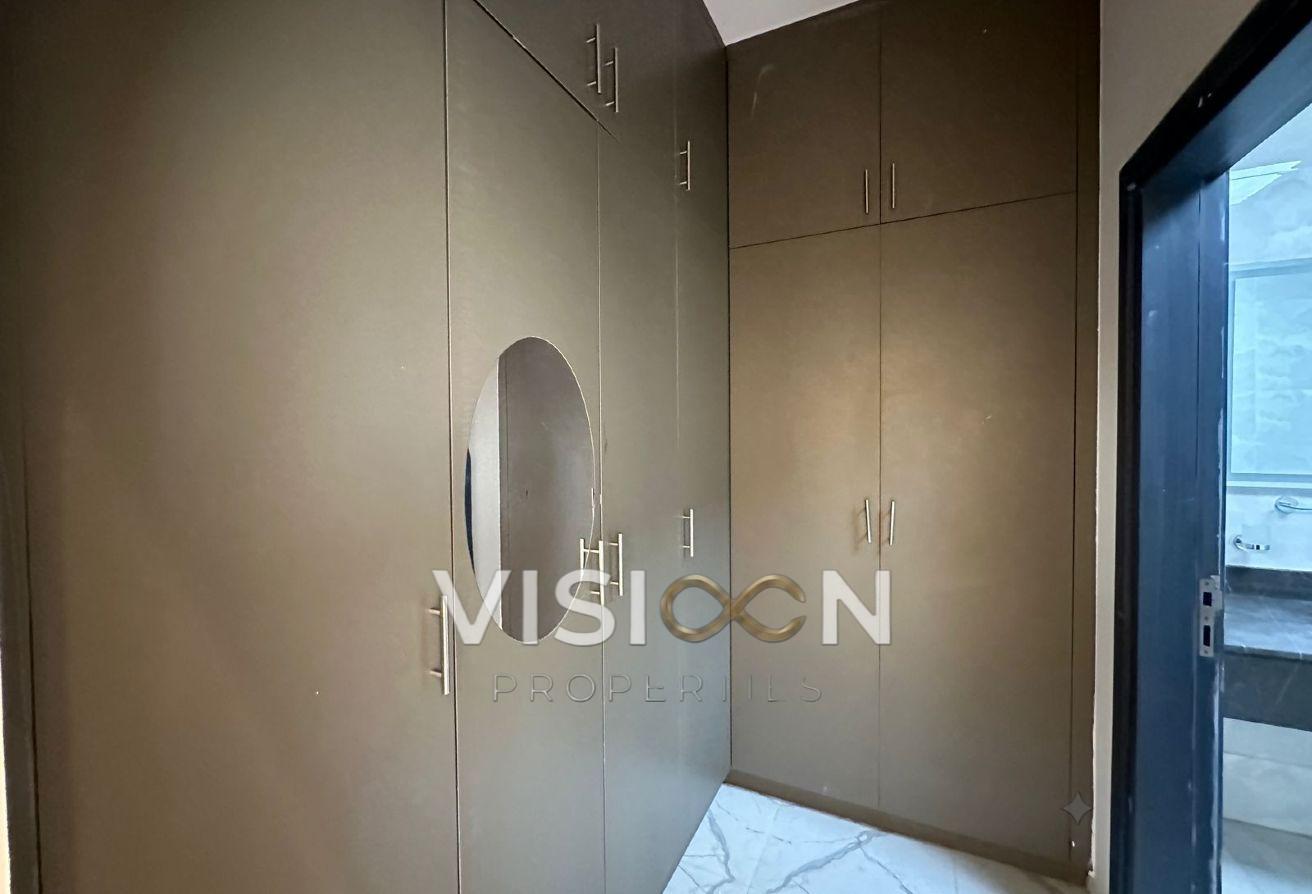 WELL MAINTAINED | | ELEVATOR | Prime Location photo 15