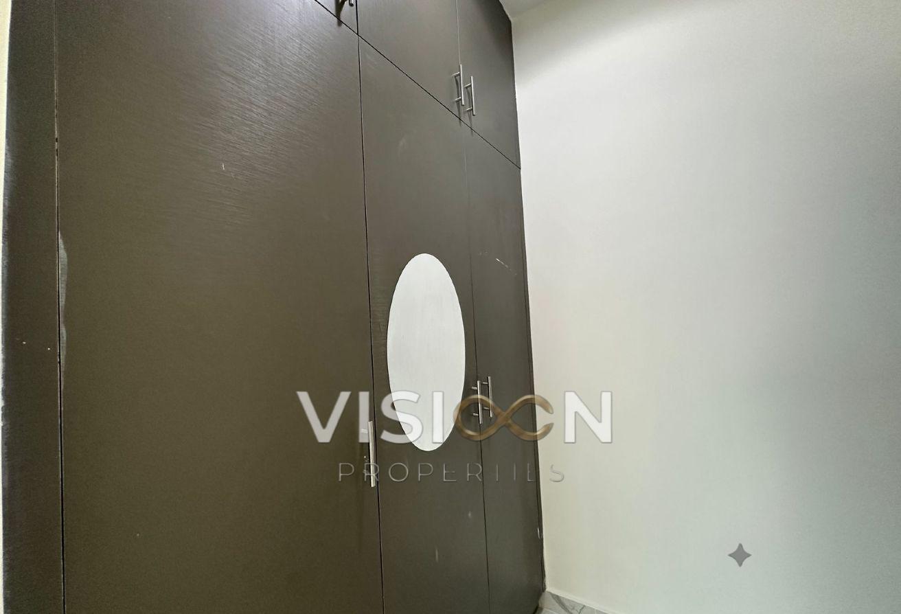 WELL MAINTAINED | | ELEVATOR | Prime Location photo 13