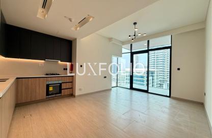 Apartment - 2 - 2 for rent in Marina Living - Dubai Marina - Dubai