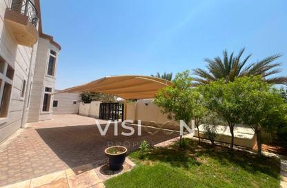 Villa - 5 Bedrooms - 7 Bathrooms for rent in Al Barsha 3 - Al Barsha - Dubai