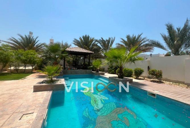 136575428 - Property Image 2
