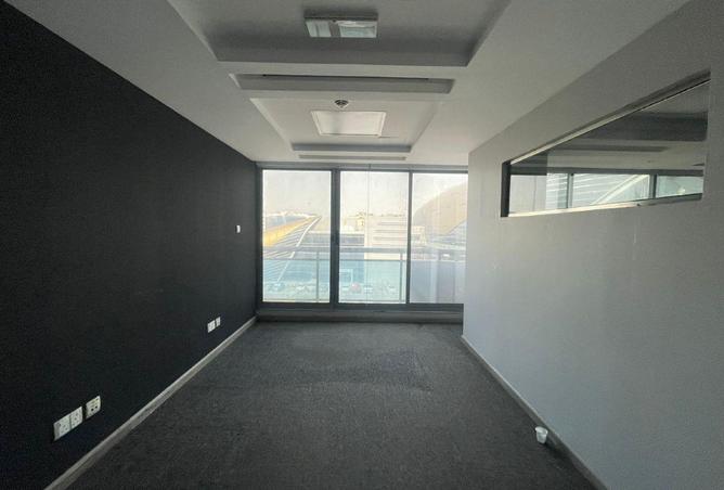 102412312 - Property Image 2