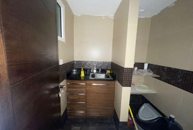102412312 - Property Image 3