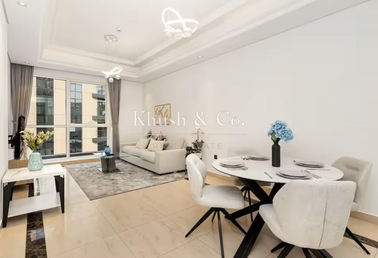 Luxury Apartment | Prime Location | Spacious photo 4