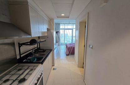 Apartment - Studio - 1 for rent in Carson C - Carson - Damac Hills - Dubai