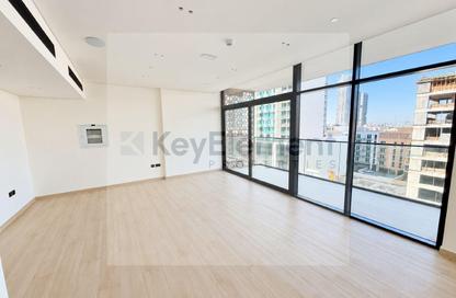 Office Space - Studio - 2 for rent in Binghatti Emerald - District 15 - Jumeirah Village Circle - Dubai