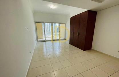 Apartment - Studio - 1 Bathroom for rent in Lake View Tower - JLT Cluster B - Jumeirah Lake Towers - Dubai Apartment - Studio - 1 Bathroom for rent in Lake View Tower - JLT Cluster B - Jumeirah Lake Towers - Dubai