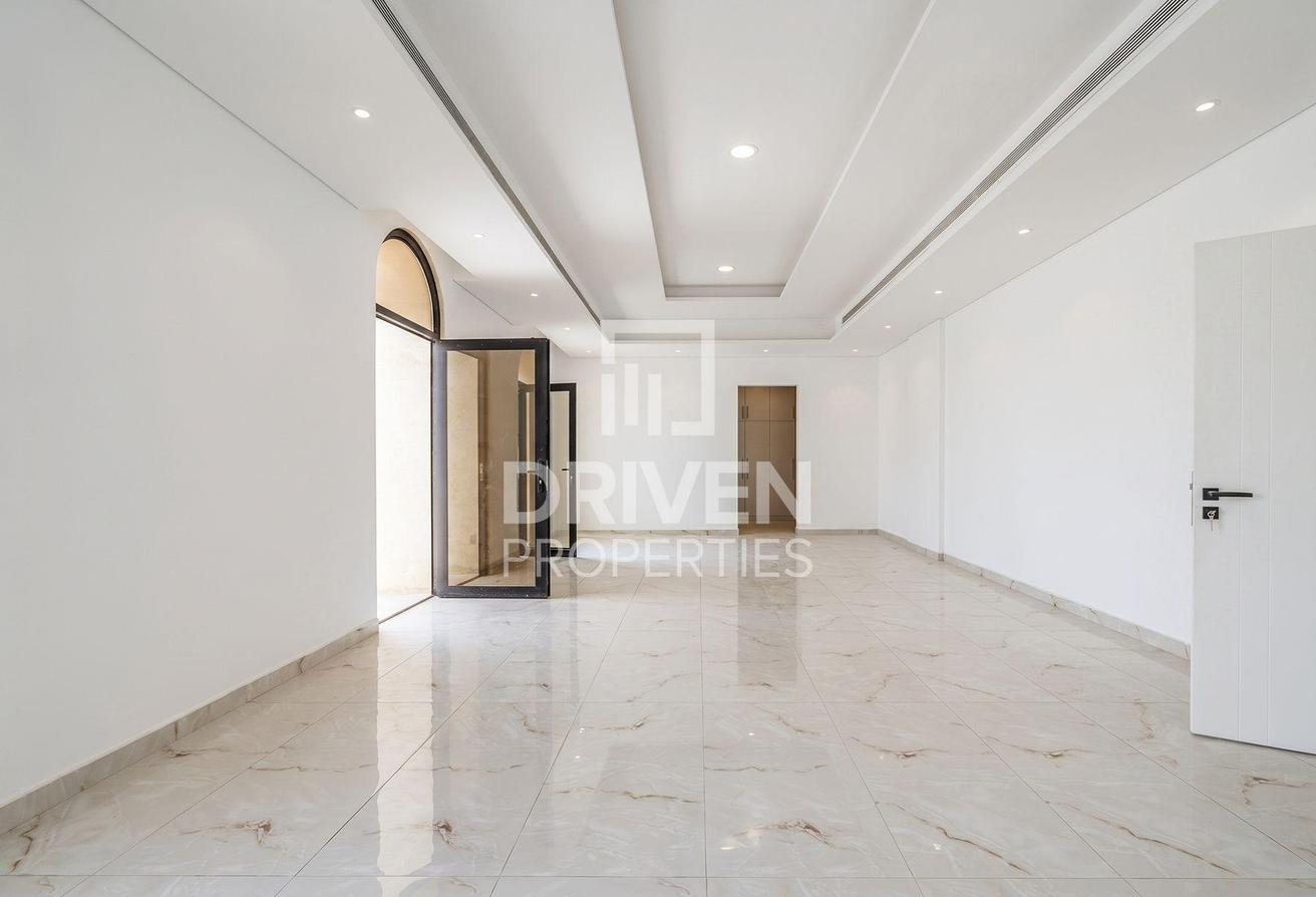 Vacant | Standalone Villa | Modern Layout photo 12