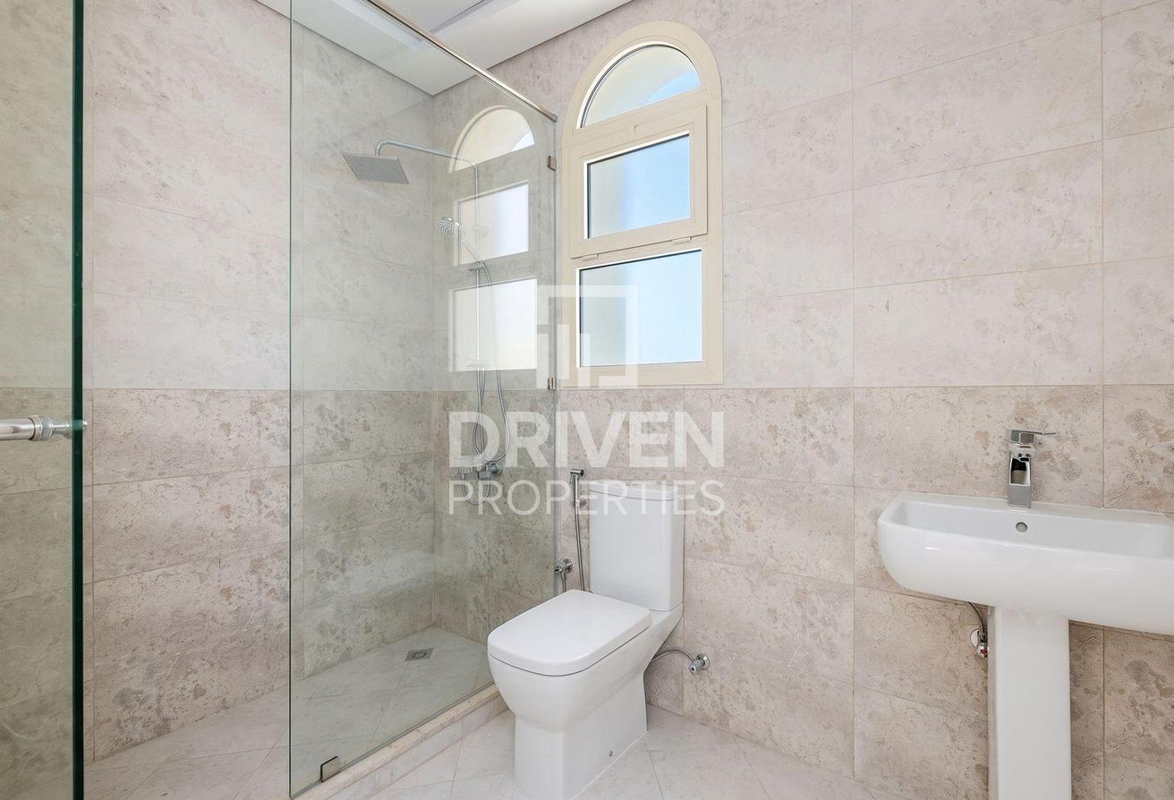 Vacant | Standalone Villa | Modern Layout photo 19