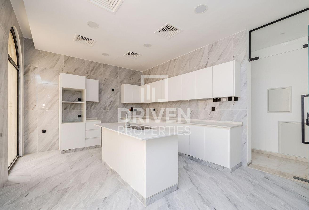 Vacant | Standalone Villa | Modern Layout photo 6