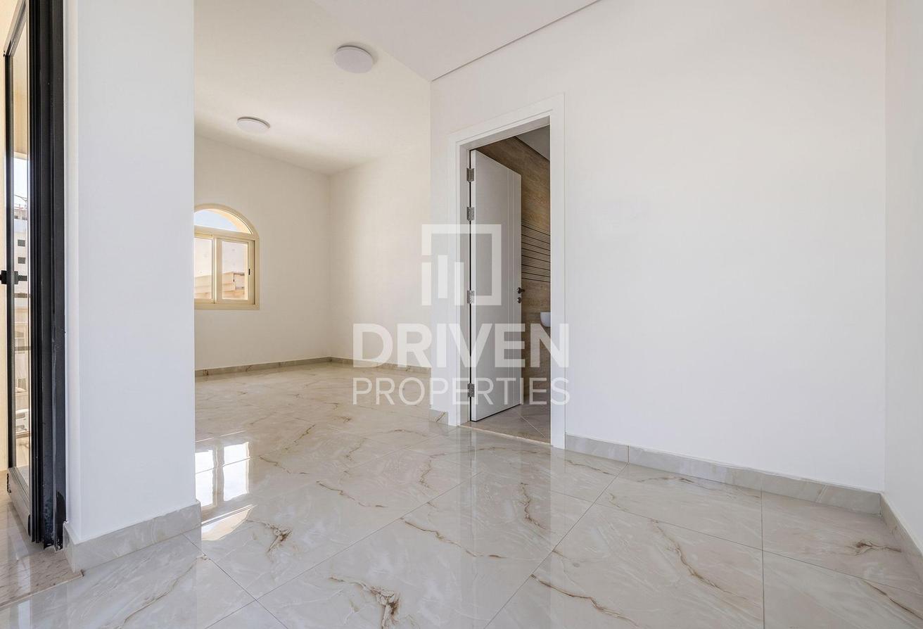 Vacant | Standalone Villa | Modern Layout photo 15