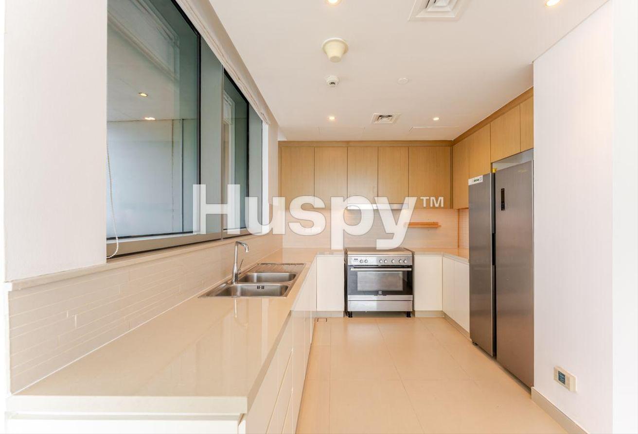 Vacant | Sea View | High Floor photo 8