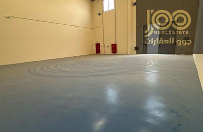 Warehouse - Studio - 1 for rent in Umm Al Thuoob - Umm Al Quwain