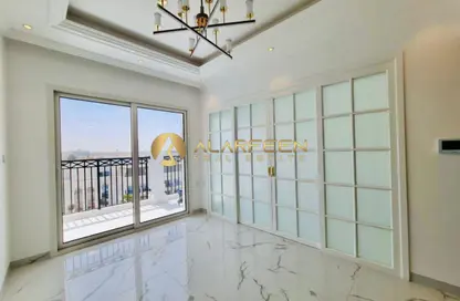 شقة - غرفة نوم - 2 حمامات للايجار في فينشيتوري بينيسيري - ارجان - دبي