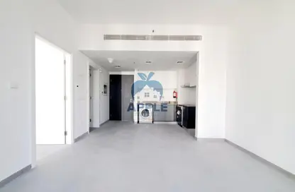 Apartment - 2 Bedrooms - 1 Bathroom for rent in East Village - Aljada - Sharjah