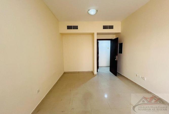 78209854 - Property Image 3