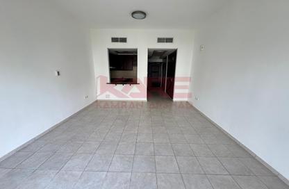 Apartment - Studio - 1 Bathroom for rent in Building 38 to Building 107 - Mediterranean Cluster - Discovery Gardens - Dubai