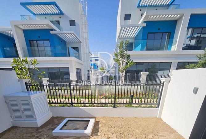 96949132 - Property Main Image