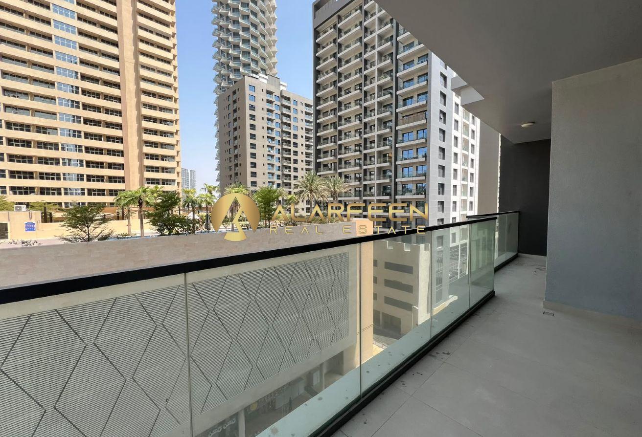 Spacious 1BHK | Herad Tower JVC | City View photo 9