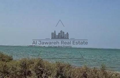 أرض - استوديو للبيع في الميدان - أم القيوين