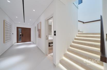Villa - 5 - 3 for sale in Meadows 9 - Meadows - Dubai Villa - 5 - 3 for sale in Meadows 9 - Meadows - Dubai