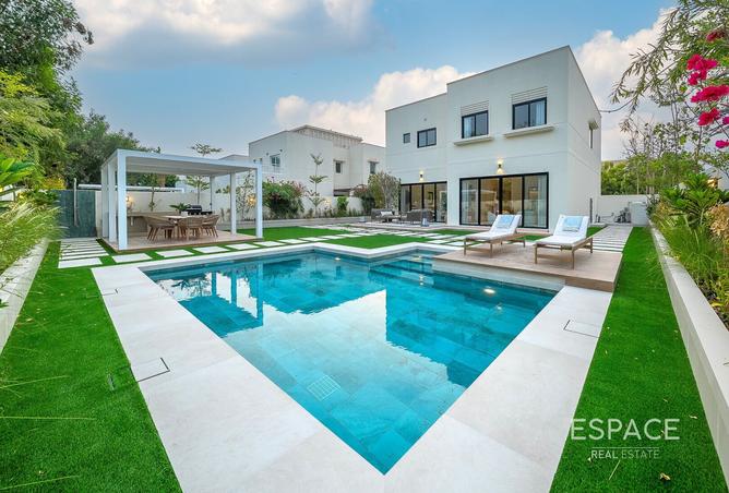 141461093 - Property Image 2