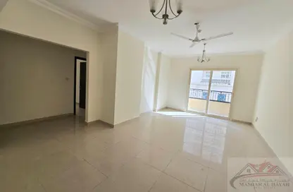 Apartment - 2 Bedrooms - 3 Bathrooms for rent in Muwaileh 3 Building - Muwaileh - Sharjah