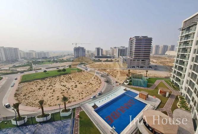 WELL MAINTAINED STUDIO I VACANT IN NOV I POOL VIEW