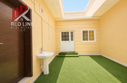 Villa - 3 Bedrooms - 3 Bathrooms for rent in Al Sabkha - Al Riqqa - Sharjah Villa - 3 Bedrooms - 3 Bathrooms for rent in Al Sabkha - Al Riqqa - Sharjah