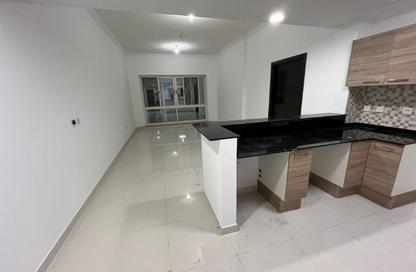 Apartment - 1 Bedroom - 2 Bathrooms for rent in Arabian - Canal Residence - Dubai Sports City - Dubai