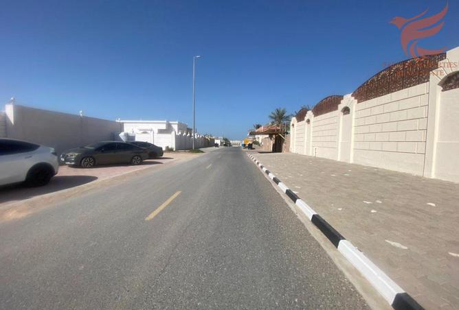 16237700 - Property Image 3