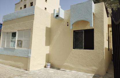 Labor Camp - Studio - 4 for sale in Al Rumailah building - Al Rumailah 2 - Al Rumaila - Ajman