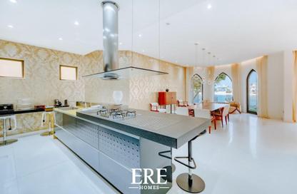 Villa - 4 Bedrooms - 5 Bathrooms for sale in Garden Homes Frond M - Garden Homes - Palm Jumeirah - Dubai Villa - 4 Bedrooms - 5 Bathrooms for sale in Garden Homes Frond M - Garden Homes - Palm Jumeirah - Dubai