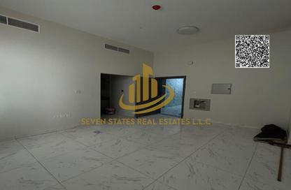 Apartment - Studio - 1 Bathroom for rent in Al Jurf 3 - Al Jurf - Ajman Downtown - Ajman