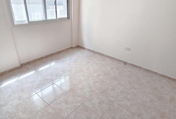 58568000 - Property Image 2