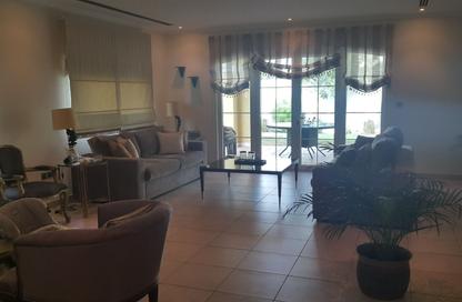 Villa - 3 - 4 for rent in District 8 - Jumeirah Park - Dubai