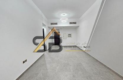 Apartment - 2 Bedrooms - 3 Bathrooms for rent in Iltemas Residence - Jumeirah Garden City - Al Satwa - Dubai
