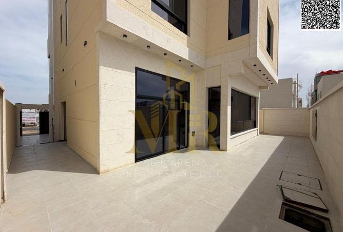 83231893 - Property Image 3